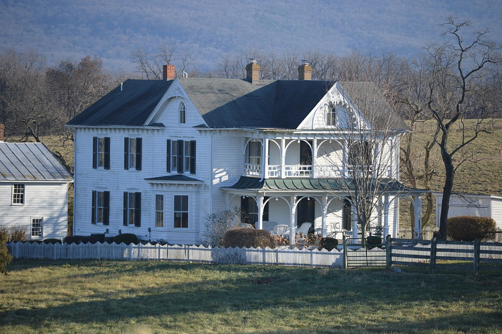 Preserving Virginia's Historic Farmhouses